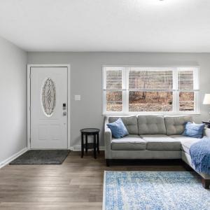 Photo #4 of 816 Spring Street, Lynchburg, VA 0.5 acres