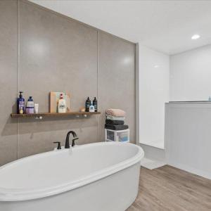 Photo #40 of 1166 Throckmorton Trail, Scottsburg, VA 115.5 acres