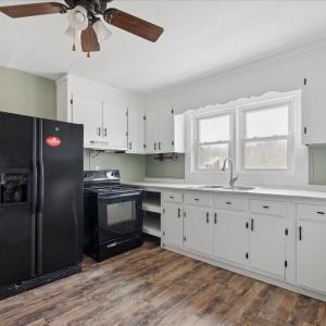 Photo #8 of 1074 Throckmorton Trail, Scottsburg, VA 1.4 acres