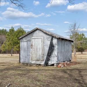 Photo #21 of 1074 Throckmorton Trail, Scottsburg, VA 1.4 acres