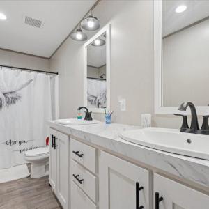 Photo #4 of 1166 Throckmorton Trail, Scottsburg, VA