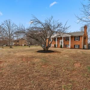 Photo #30 of 112 Hickory Way, Madison Heights, VA 0.6 acres