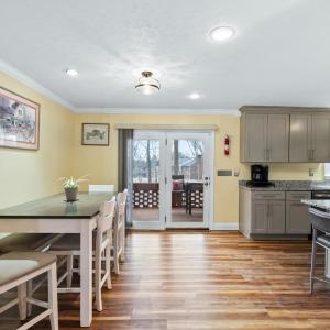 Photo #7 of 112 Hickory Way, Madison Heights, VA 0.6 acres