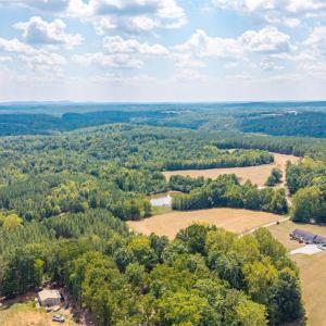 Photo #4 of 1928 Riddle Road, Chatham, VA 0.5 acres