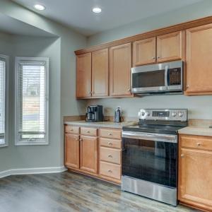 Photo #13 of 1052 8th Fairway Lane, Huddleston, VA 0.3 acres