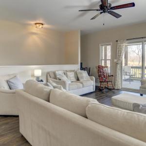 Photo #10 of 1052 8th Fairway Lane, Huddleston, VA 0.3 acres