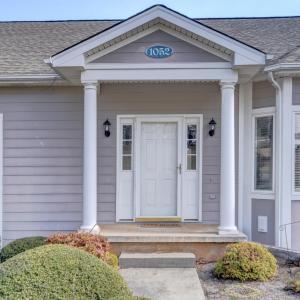 Photo #2 of 1052 8th Fairway Lane, Huddleston, VA 0.3 acres