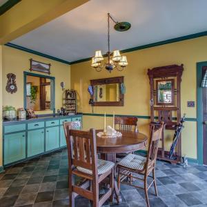 Photo #41 of 401 King Street, Keysville, VA 0.4 acres