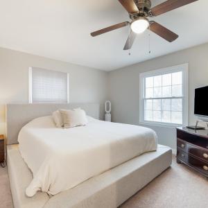 Photo #42 of 1726 Three Otters Road, Bedford, VA 1.0 acres