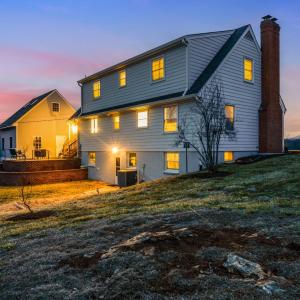 Photo #14 of 1726 Three Otters Road, Bedford, VA 1.0 acres