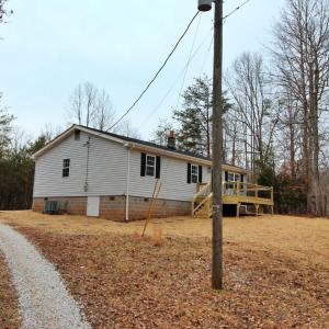 Photo #30 of 1740 Watt Abbitt Road, Appomattox, VA 7.3 acres