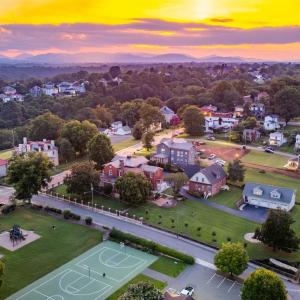 Photo #3 of 404 Cabell Street, Lynchburg, VA 1.3 acres