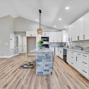 Photo #8 of 107 RIDGE Drive, Goodview, VA 4.4 acres