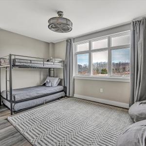 Photo #26 of 1245 Graves Harbor Trail, Huddleston, VA