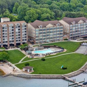 Photo #3 of 1245 Graves Harbor Trail, Huddleston, VA