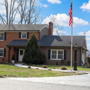 Photo #1 of 1921 Tabby Ln, Altavista, VA 1.4 acres