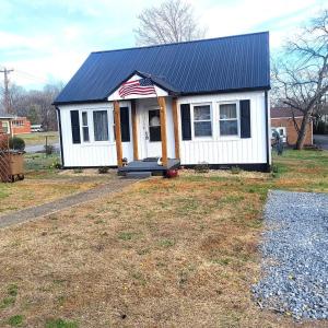 Photo #29 of 707 12th Street, Altavista, VA 0.2 acres