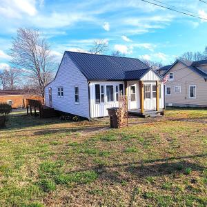 Photo #27 of 707 12th Street, Altavista, VA 0.2 acres