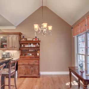 Photo #8 of 1044 Grand Oaks Drive, Forest, VA 0.8 acres