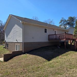 Photo #9 of 229 Lee Grant Avenue, Appomattox, VA 0.6 acres