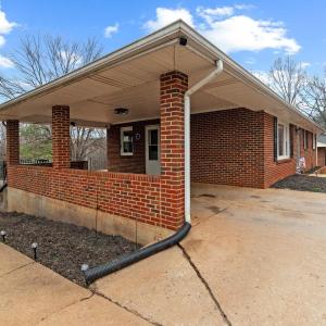 Photo #6 of 1134 Lynch Mill Road, Altavista, VA 0.6 acres