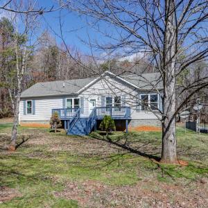 Photo #4 of 1230 Spencer Road, Concord, VA 5.1 acres