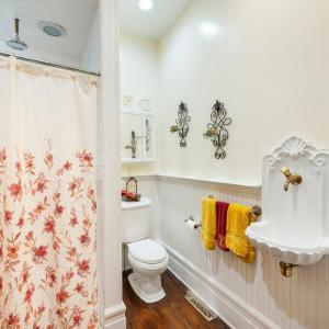 Photo #46 of 211 Cabell Street, Lynchburg, VA 0.6 acres