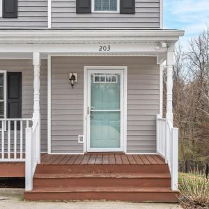 Photo #3 of 203 Bonterra Pl, Lynchburg, VA 0.2 acres