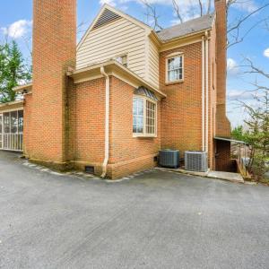 Photo #52 of 2121 Surrey Place, Lynchburg, VA 0.8 acres