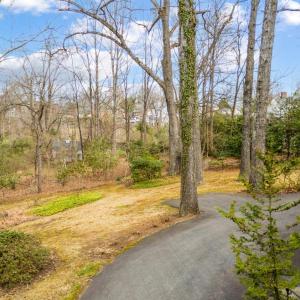 Photo #57 of 2121 Surrey Place, Lynchburg, VA 0.8 acres