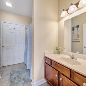 Photo #22 of 1273 Graves Harbor Trail, Huddleston, VA