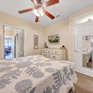 Photo #20 of 1273 Graves Harbor Trail, Huddleston, VA