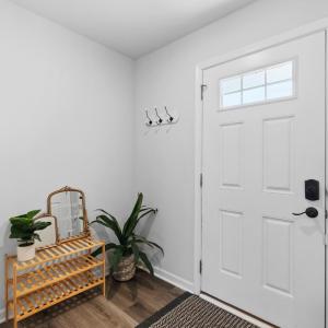 Photo #3 of 186 Robinia Road, Lynchburg, VA 0.2 acres