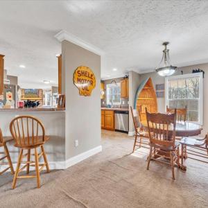 Photo #7 of 1060 Marble Creek Court, Lynch Station, VA 2.1 acres