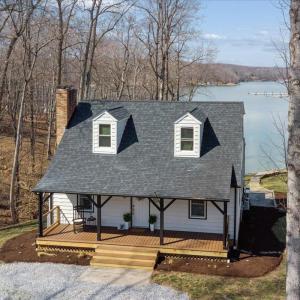 Photo #2 of 1009 Guardian Circle, Huddleston, VA 1.6 acres