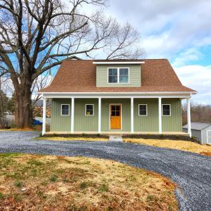 Photo #2 of 1509 Clearview Road, Bedford, VA 0.4 acres