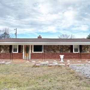 Photo #1 of 2213 Fancy Grove Road, Huddleston, VA 5.0 acres