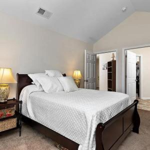 Photo #21 of 147 STRATFORD PL, Madison Heights, VA 0.4 acres