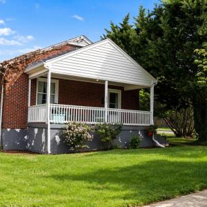 Photo #1 of 200 Warren Avenue, Lynchburg, VA 0.1 acres