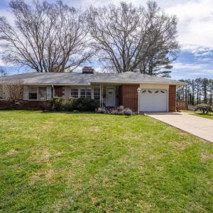 Photo #1 of 126 Maple Street, Appomattox, VA 0.6 acres