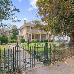 Photo #4 of 201 Harrison Street, Lynchburg, VA 0.4 acres