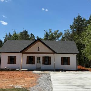 Photo #2 of 1218 Rainbow Forest Drive, Lynchburg, VA 0.5 acres