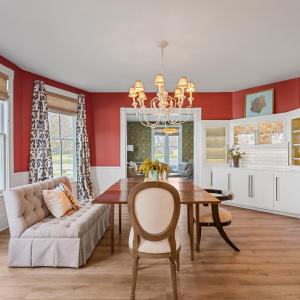 Photo #13 of 1221 Oakwood Street, Bedford, VA 1.9 acres