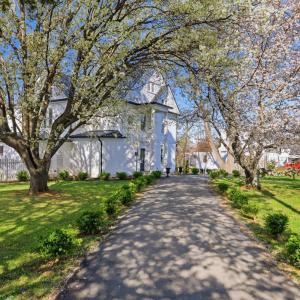 Photo #82 of 1221 Oakwood Street, Bedford, VA 1.9 acres