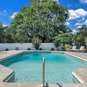 Photo #87 of 1221 Oakwood Street, Bedford, VA 1.9 acres