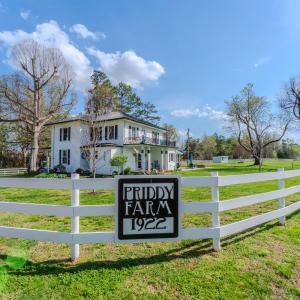 Photo #3 of 201 Priddy Street, Keysville, VA 1.7 acres