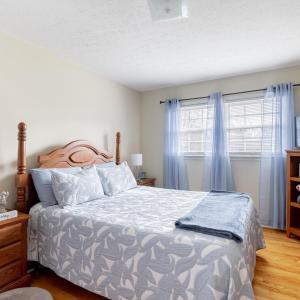 Photo #22 of 106 Watkins Pl, Lynchburg, VA 0.4 acres