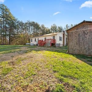 Photo #12 of 968 Mud Street, Concord, VA 0.6 acres