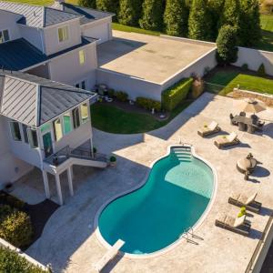 Photo #3 of 1229 Boone Hill Drive, Lynchburg, VA 2.4 acres