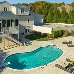 Photo #4 of 1229 Boone Hill Drive, Lynchburg, VA 2.4 acres